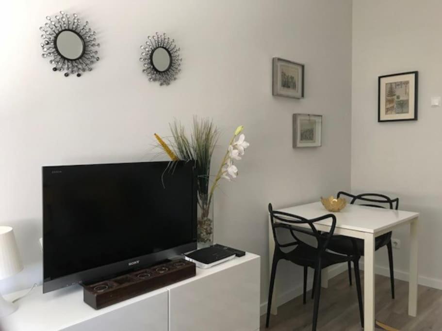 Cosy 2 Bedrooms Apartment In Arroios - Ssl 3A Лиссабон Экстерьер фото